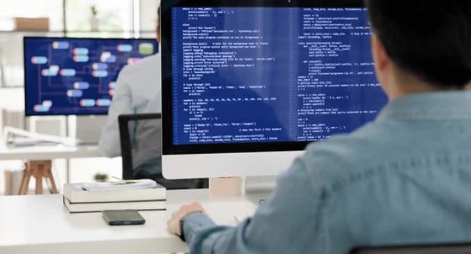 Competencia con página web en Medellín